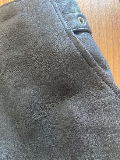 Leather warehouse skirt