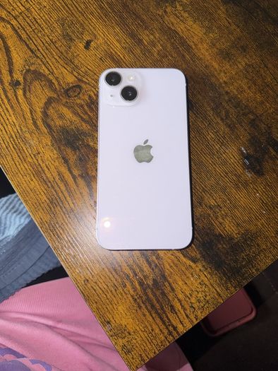 iPhone 14
