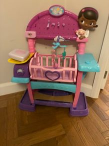 Disney Doc McStuffins All-in-One Nursery Set