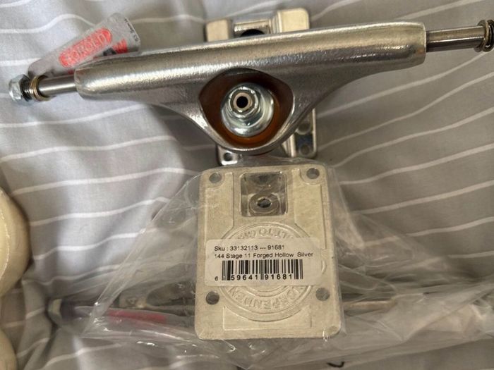 Pro skateboards and new parts