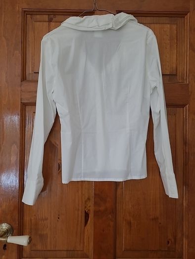 Ladies White Shirt Zipped Front