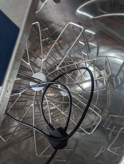 Electric Honey Extractor