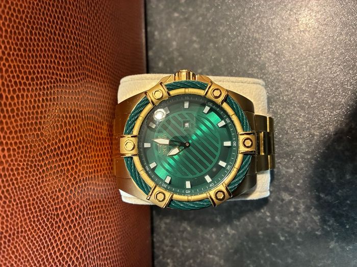 Some men's watches. Excellent condition