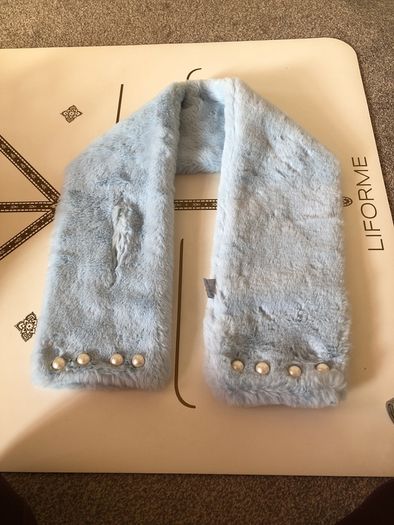 scarf baby blue
