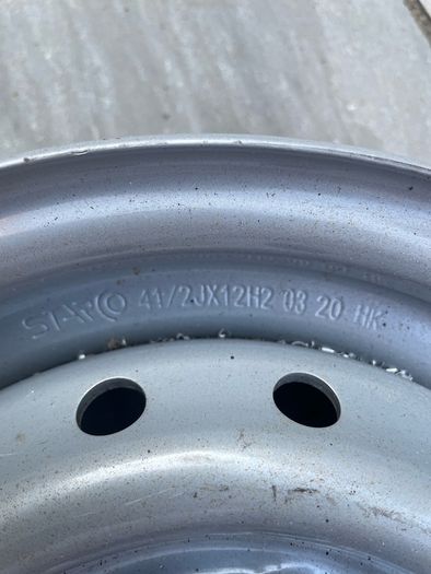 trailer wheel