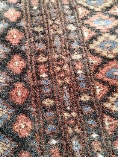 Stunning Hand Woven Pakistani Wool Rug(200 KPSI)