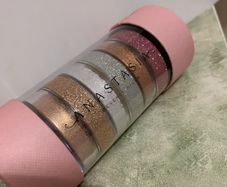 Anastasia Beverly Hills loose highlighter