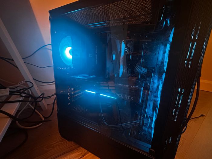 5070TI Custom PC