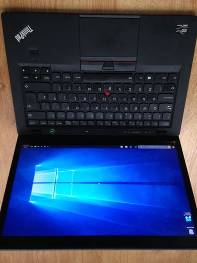 Lenovo X1 Carbon