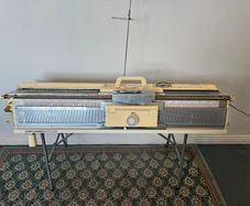 Brother KH270 knitting machine with KR260 Ribber