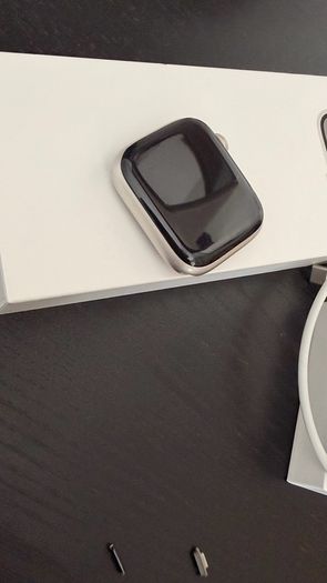 Apple Watch 8 series for parts or fix