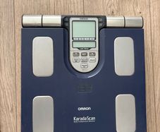 Omron body scale