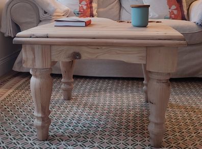 Antique style coffee table