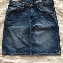 Denim H&M skirt in size 34