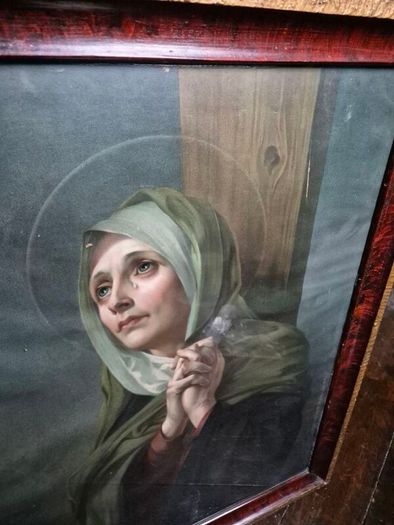 Vintage 1934 large print Mater Dolorosa glass wood framed