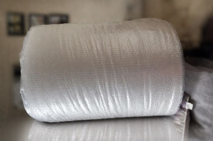 Large Bale of Bubble Wrap . Ideal for a House Move, Packing & Shipping