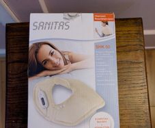 Sanitas back and shoulder warmer