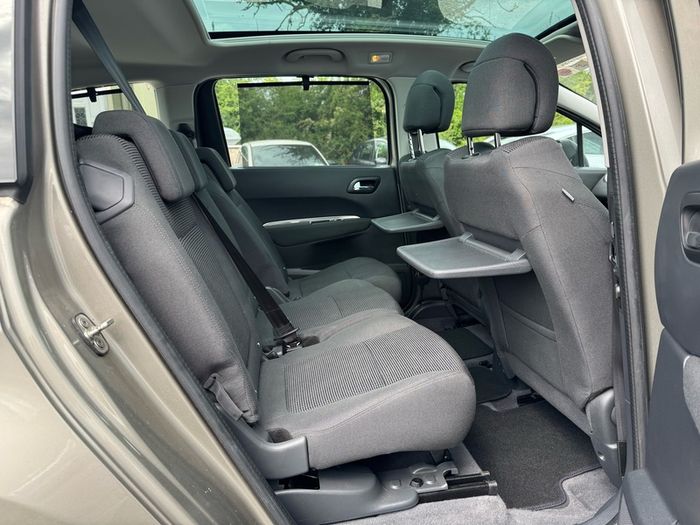 Peugeot 5008 1.6HDi..7 seat..NEW NCT/Low Klms