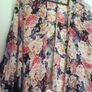 Ladies Top / Wrap Image 3