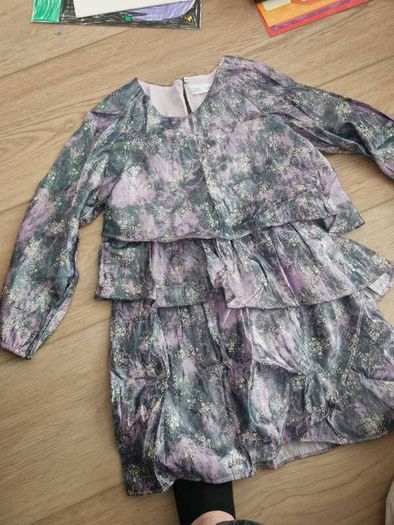Girls clothes