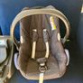Maxi-Cosi CabrioFix Baby Car Seat + ISOFIX Base Image 2