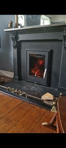Fireplace fender