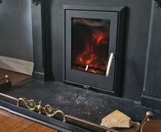 Fireplace fender