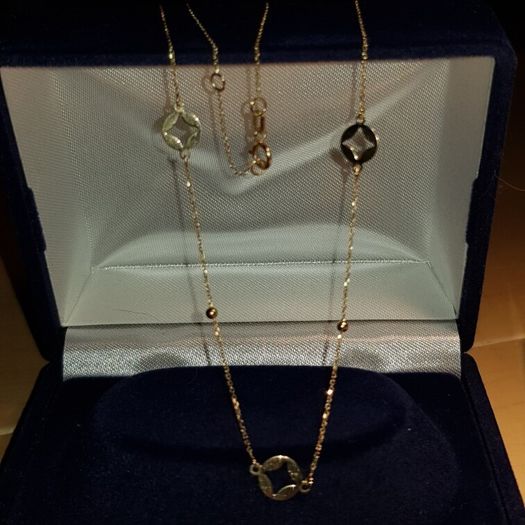 9 ctgold  necklace