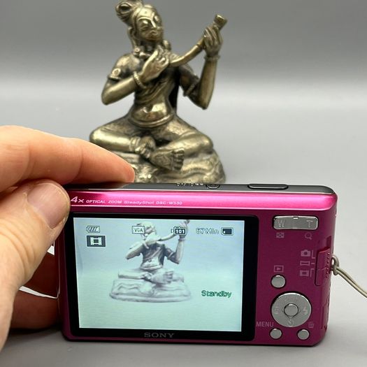 Sony Cyber-shot DSC-W530 14.1MP Digital Camera Pink