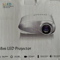 Mini LED Projector