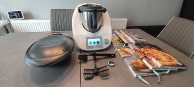 Thermomix TM5 + accessories