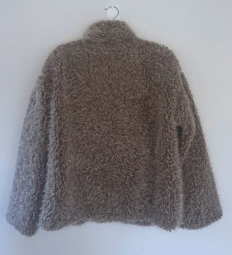 YAS fluffy short teddy jacket in beige