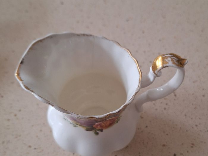 Royal Albert Old Country Rose