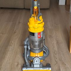 Dyson DC15 Hoover