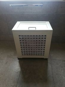 Solid wood storage box