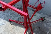Slab hoist