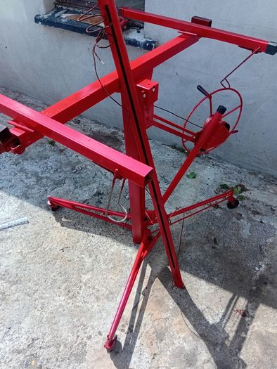 Slab hoist
