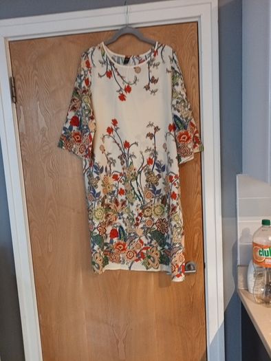 Emery Rose Dress.  S. L - 14- 16 New. B. N.W.T.