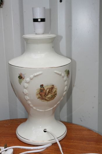 Vintage Table Lamp - 15"