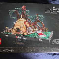 Lego Dagobah Jedi Training Diorama #75330