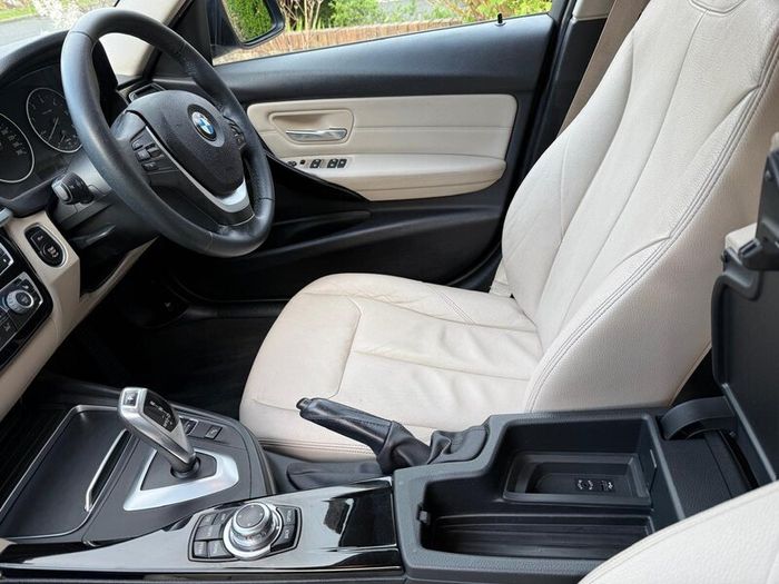 BMW 3-Series 2016