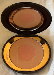 Charlotte Tilbury Cheek To Chic Blusher