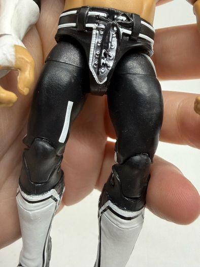 wwe elite series 84 Buddy Murphy action figure