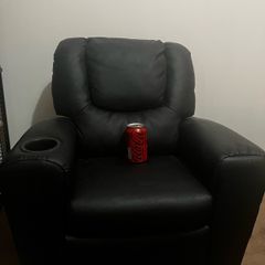 Toddler recliner