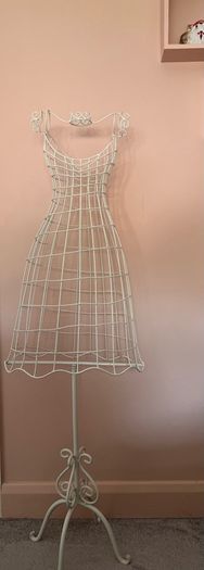 vintage style mannequin