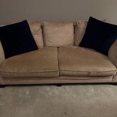 2 & 3 Seater Sofas