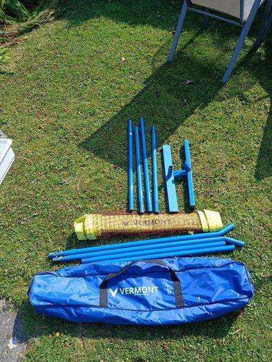 tennis setup with net
