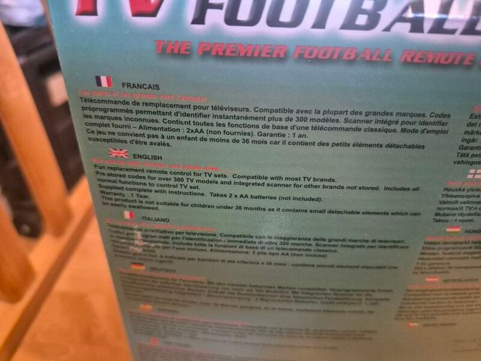Lexibook 2001 - football plush ball universal remote
