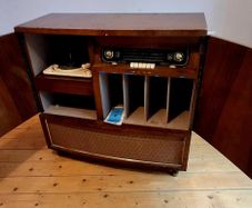 Vintage Stereo 1950's Radiogram Record and Radio Player