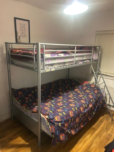 bunk bed